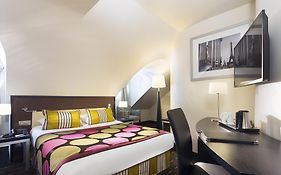 Hotel Le Magnifique Paris